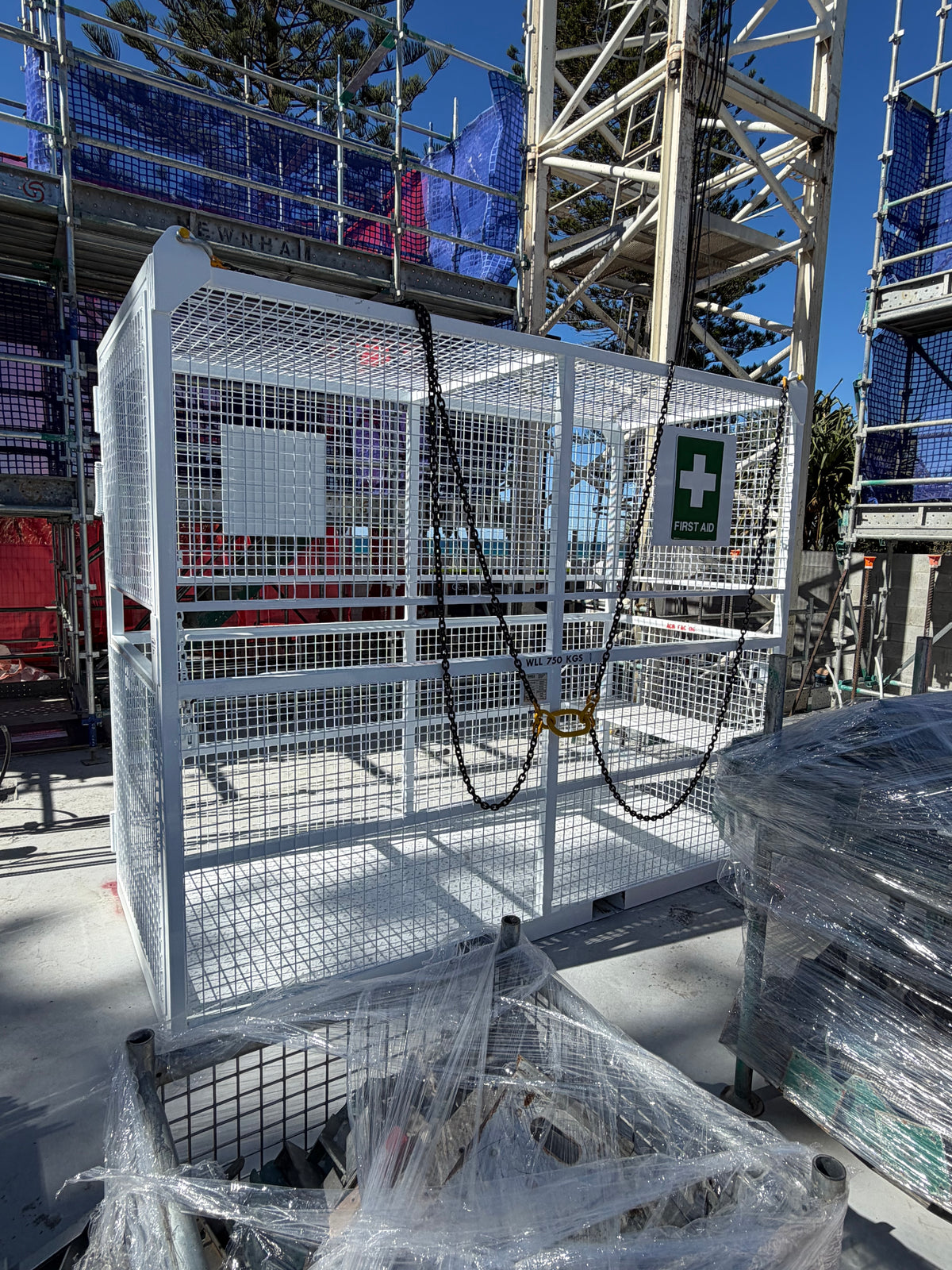 QLD First Aid Cage